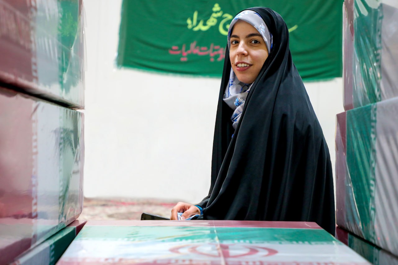 تصویر باکیفیت از شهیده فرشته افشردی